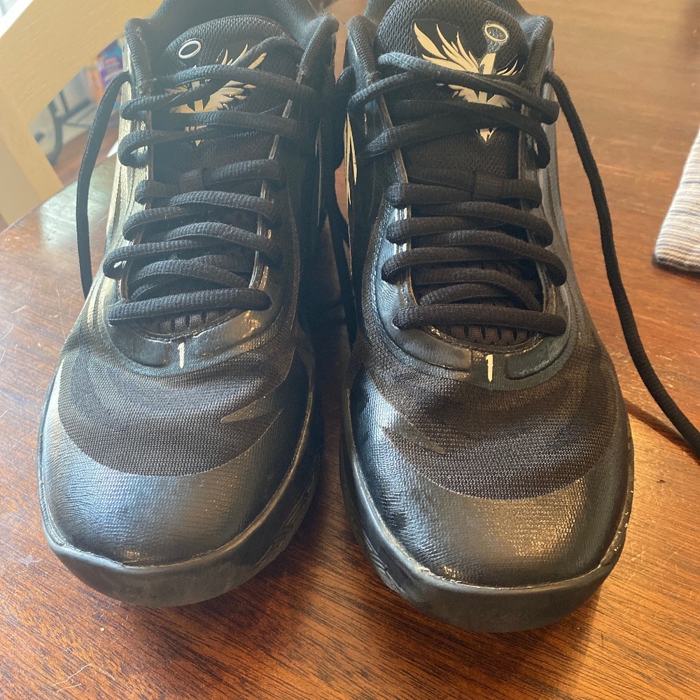 Puma MB 0.2 mens size 10.5